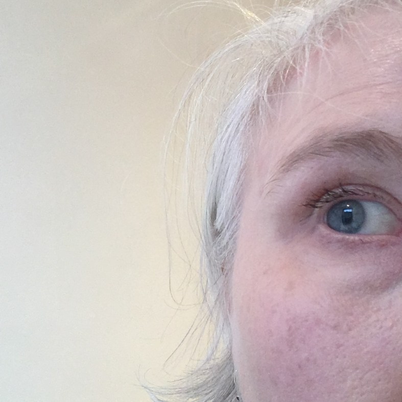 PORTRAIT OF A RIGHT&nbsp;EYE